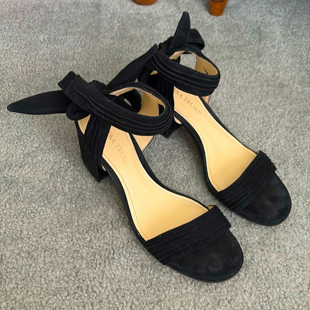 Ivanka Trump Black Block Heel Sandals Size 8